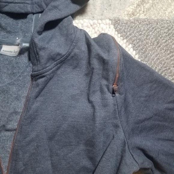 Nanette Lepore Zipup Sweatshirt Hoodie LARGE - Picture 2 of 7